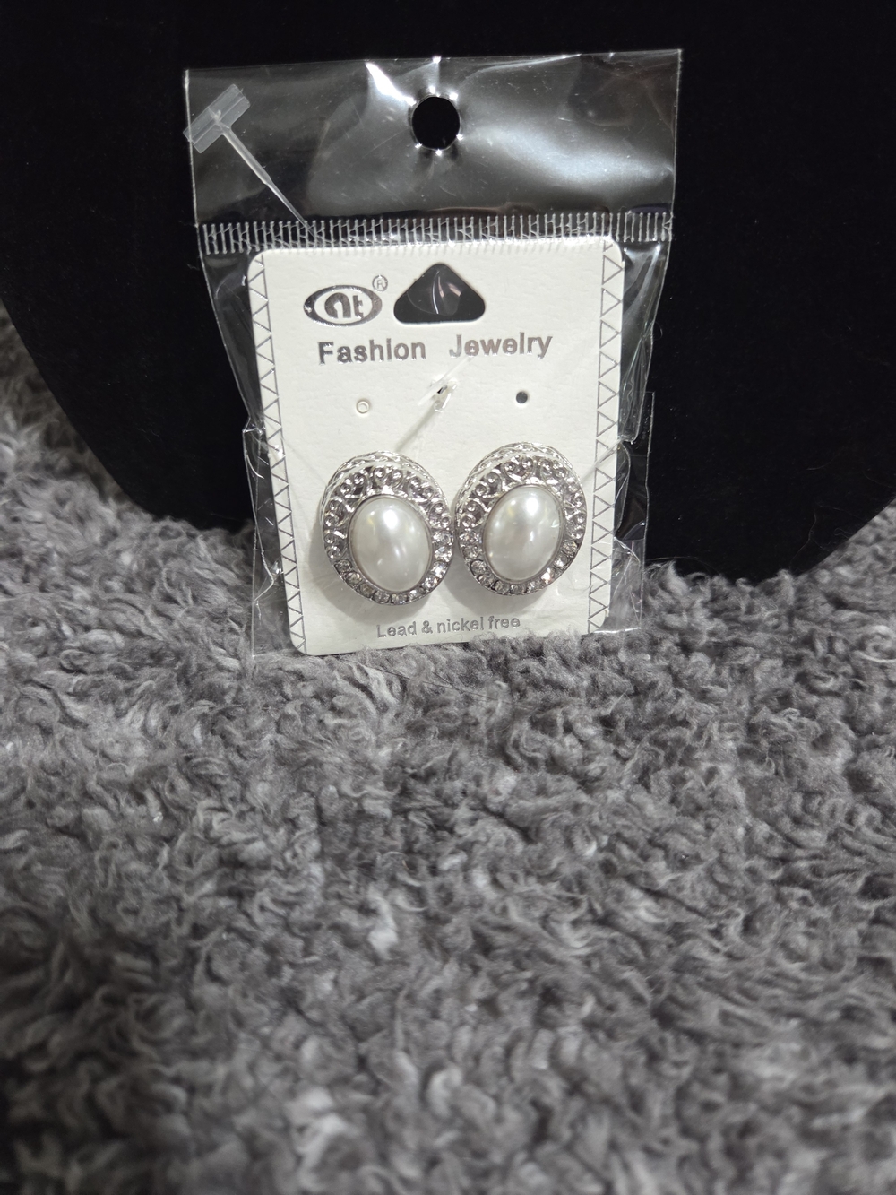 Fashion Jewelry Silver-Tone Pearl Halo Oval Stud Earrings